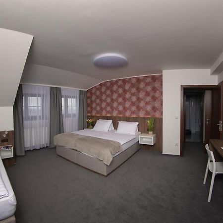 Hotel Prichovice Корженов Экстерьер фото