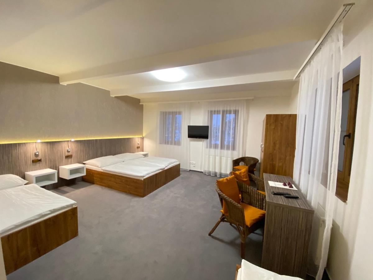 Hotel Prichovice Корженов Экстерьер фото