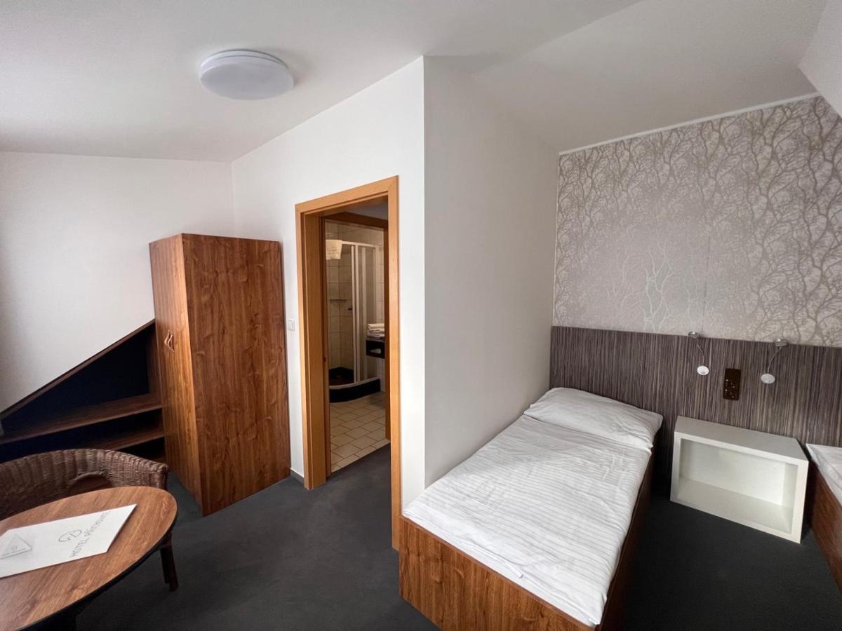 Hotel Prichovice Корженов Экстерьер фото