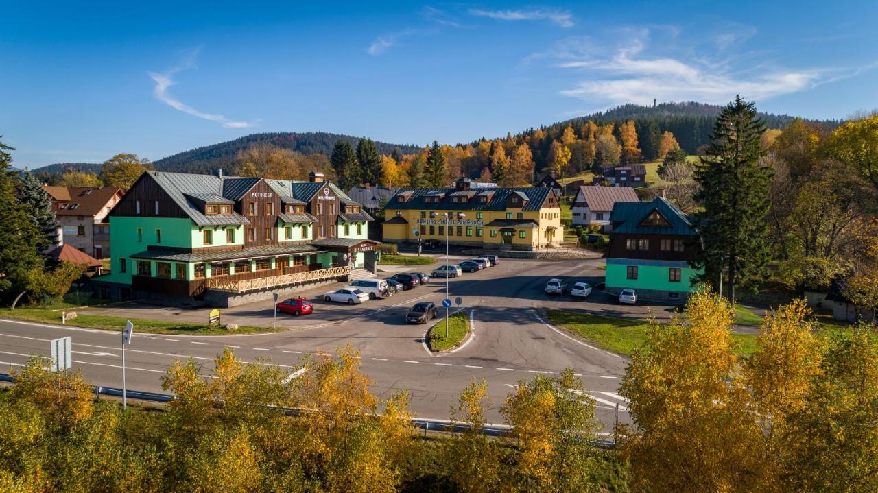 Hotel Prichovice Корженов Экстерьер фото