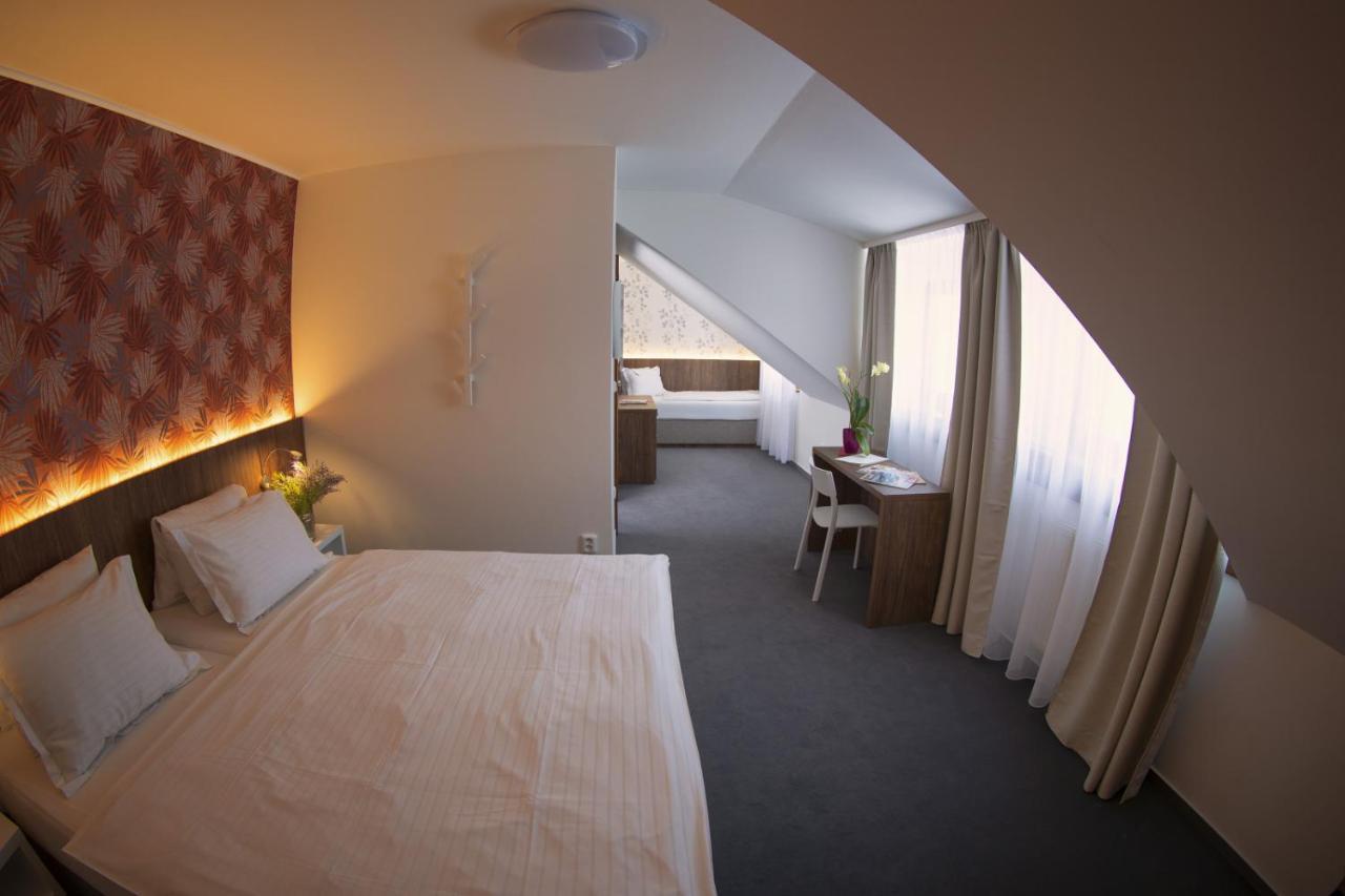 Hotel Prichovice Корженов Экстерьер фото
